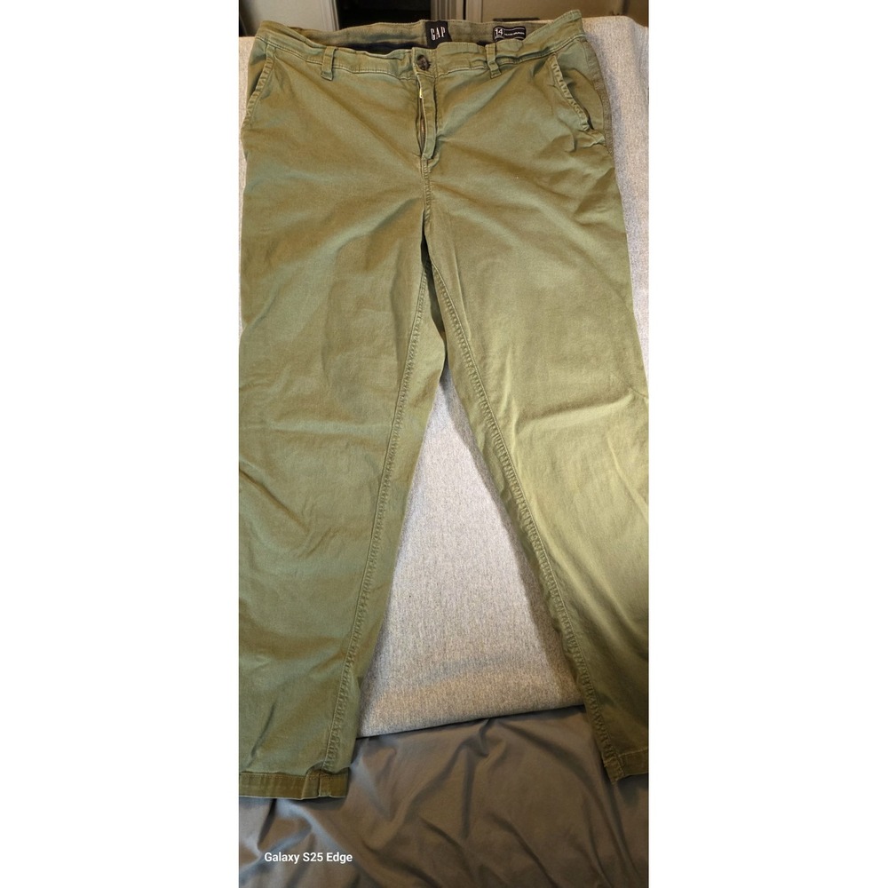 Women's GAP Pants Relaxed Girlfriend Twill Pants  Green